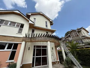 5bdrm House in Riverside Drive for sale