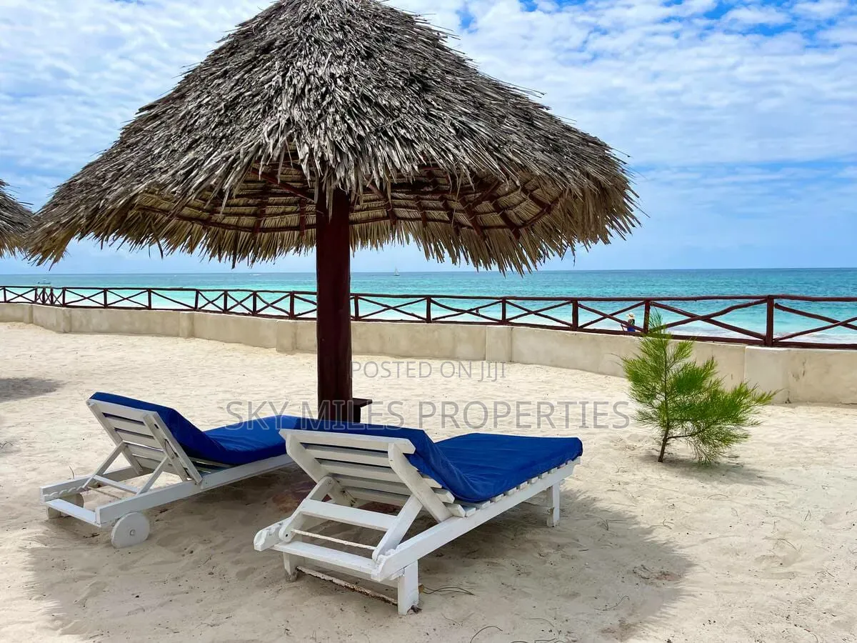 8bdrm Villa in Diani, South Coast, Ukunda for sale