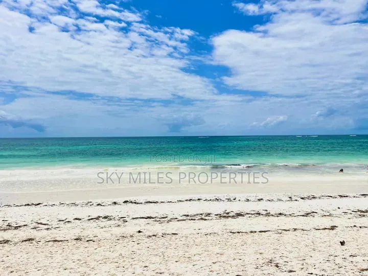 8bdrm Villa in Diani, South Coast, Ukunda for sale