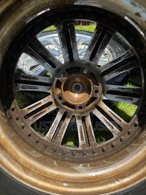 V8 Rims 22 Inch Japan