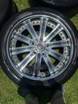 V8 Rims 22 Inch Japan