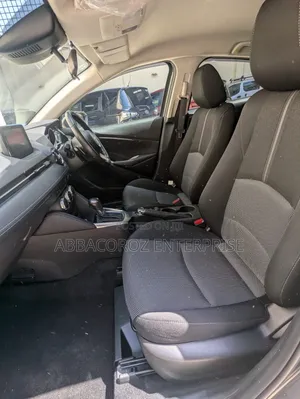 Mazda Demio 2018 Silver