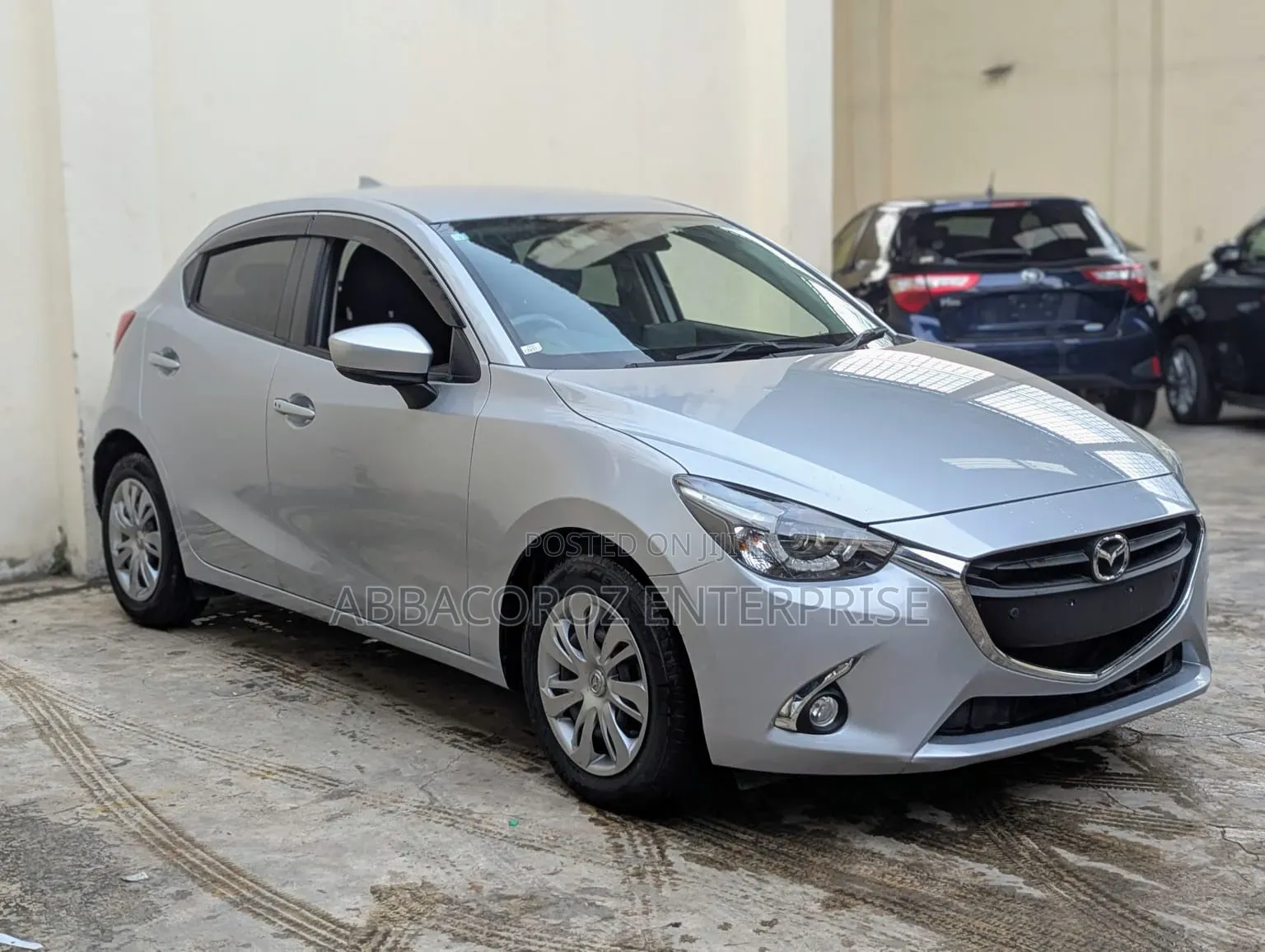 Mazda Demio 2018 Silver
