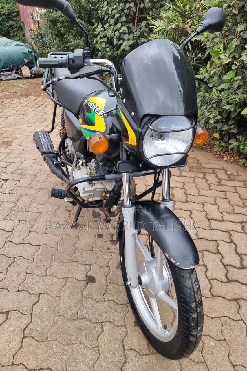 Bajaj Boxer 2023 Black