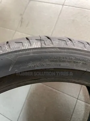 235 /40 R19 Bridgestone Tires 96y Xl Potenza Sport