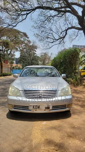 Toyota Crown 2006 Silver