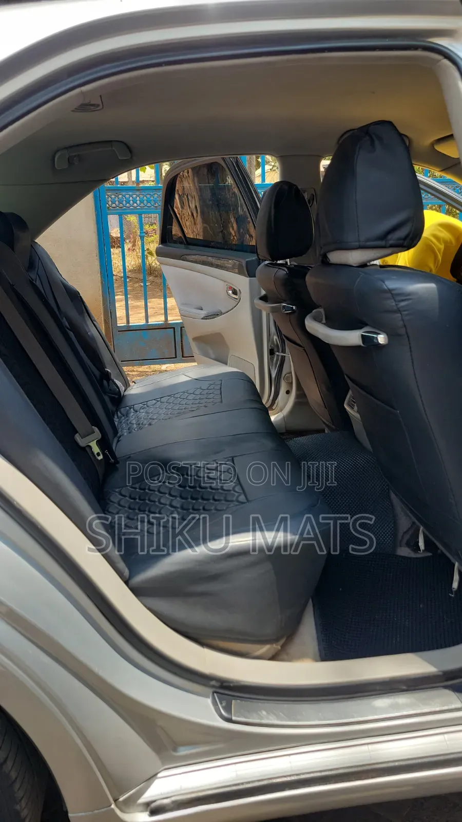 Toyota Crown 2006 Silver