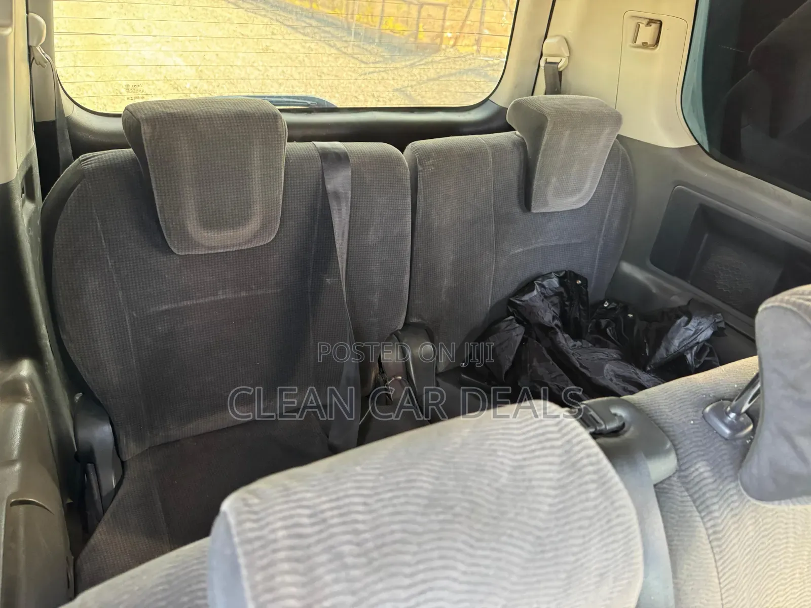 Toyota Voxy 2012 Silver