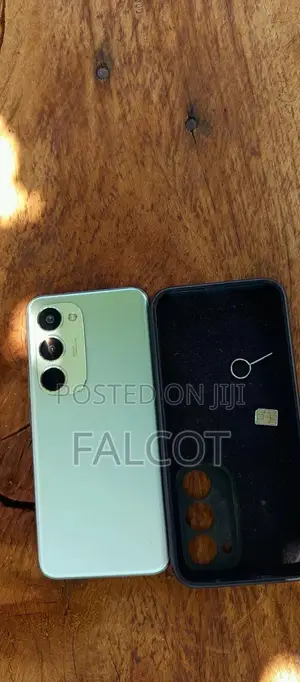 Tecno Spark 40 Pro+ 256 GB Silver