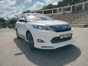 Toyota Harrier 2015 White