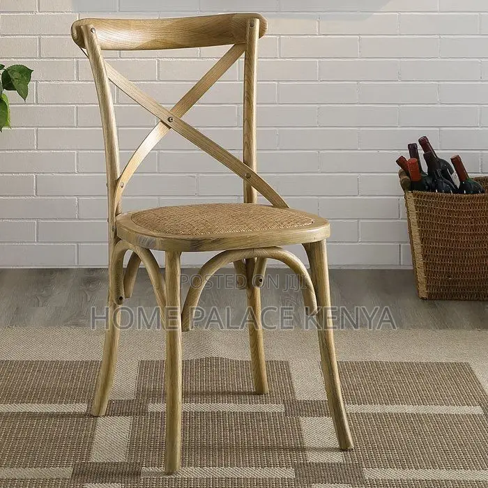 Event Chair; Classic Wooden Event Chair for Weddings and Formal Events