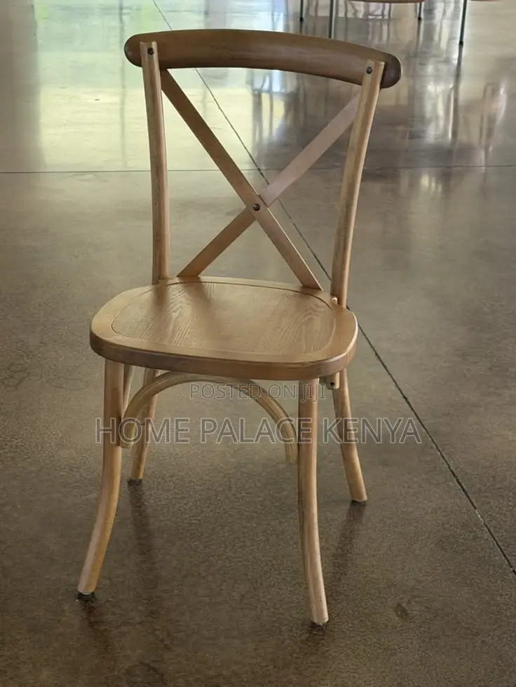 Event Chair; Classic Wooden Event Chair for Weddings and Formal Events