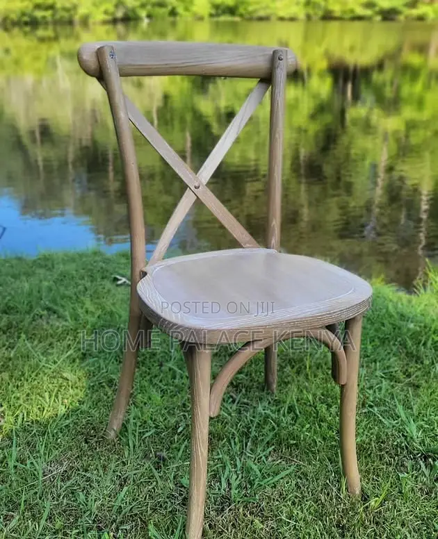 Event Chair; Classic Wooden Event Chair for Weddings and Formal Events