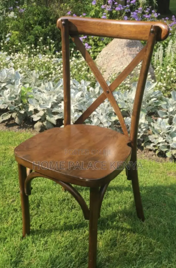 Event Chair; Classic Wooden Event Chair for Weddings and Formal Events