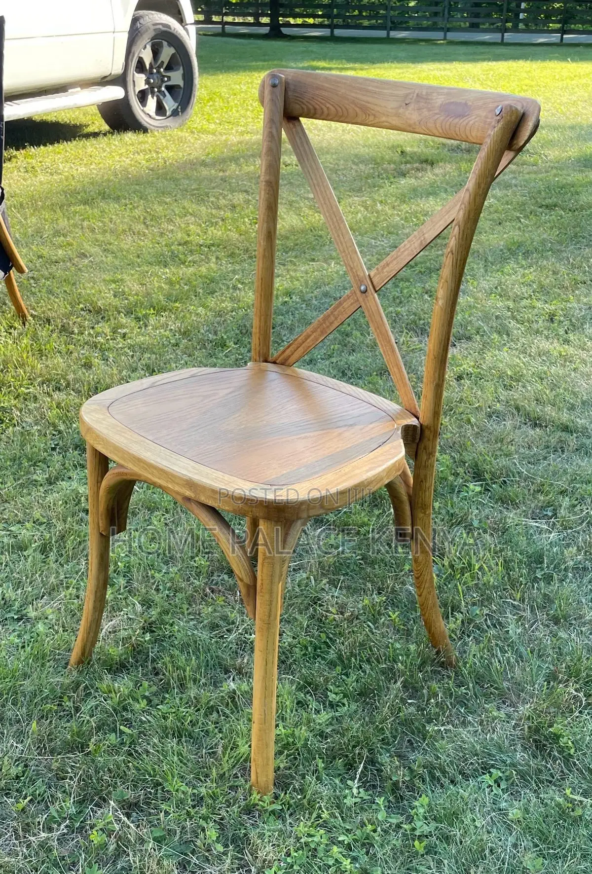 Event Chair; Classic Wooden Event Chair for Weddings and Formal Events