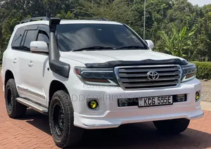 Toyota Land Cruiser Prado 2008 White