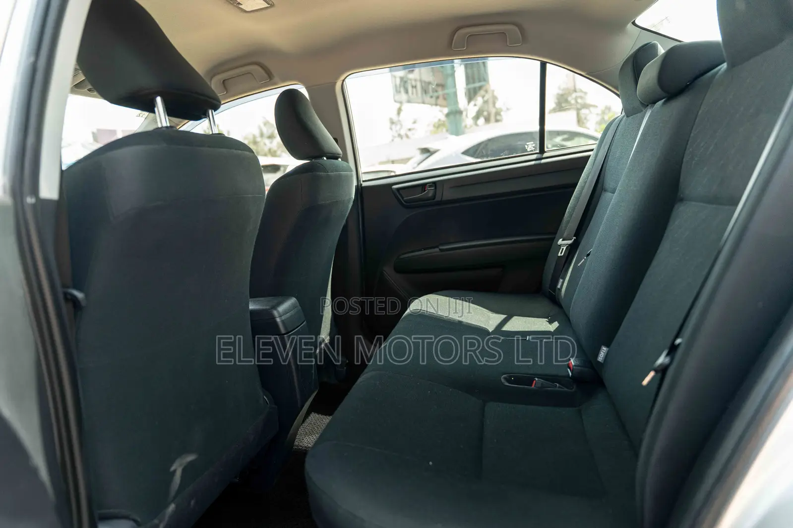 Toyota Axio 2020 Silver