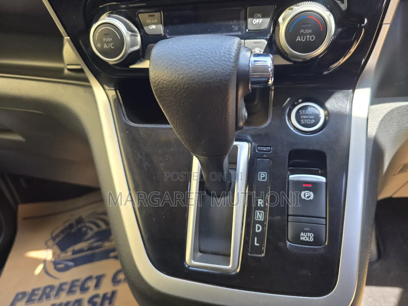Nissan Serena 2017 Blue