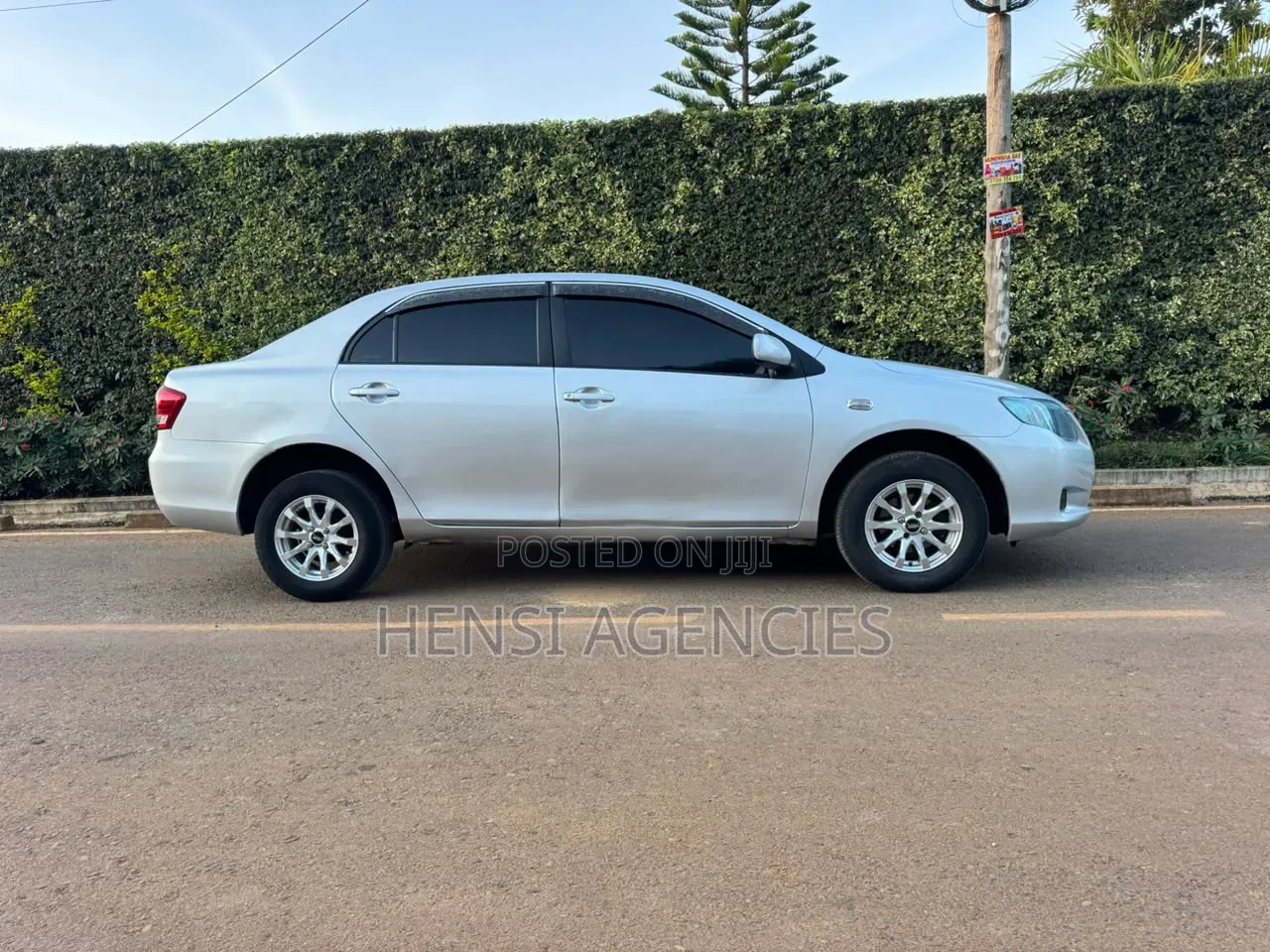 Toyota Axio 2012 Silver