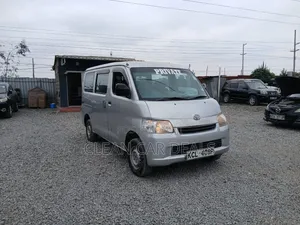 Toyota TownAce 2011 Silver