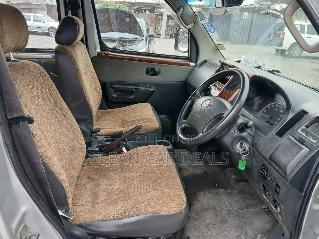 Toyota TownAce 2011 Silver