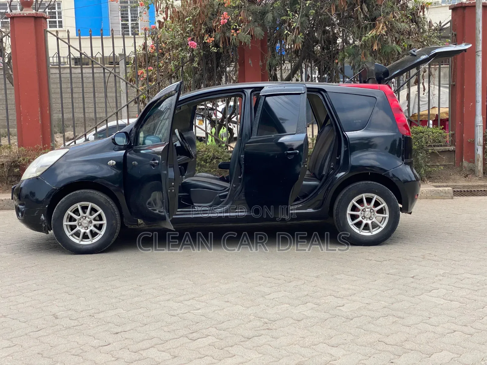 Nissan Note 2010 Black
