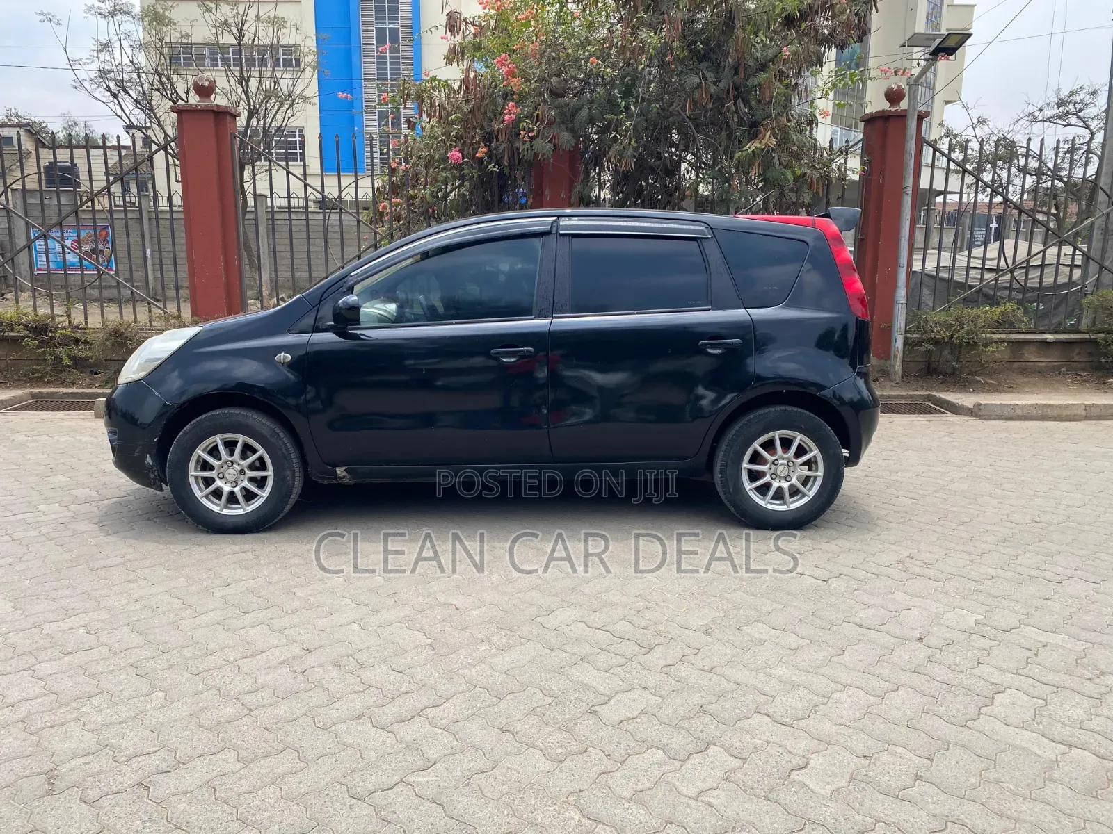 Nissan Note 2010 Black