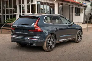 Volvo XC60 2020 Blue