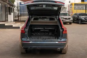 Volvo XC60 2020 Blue