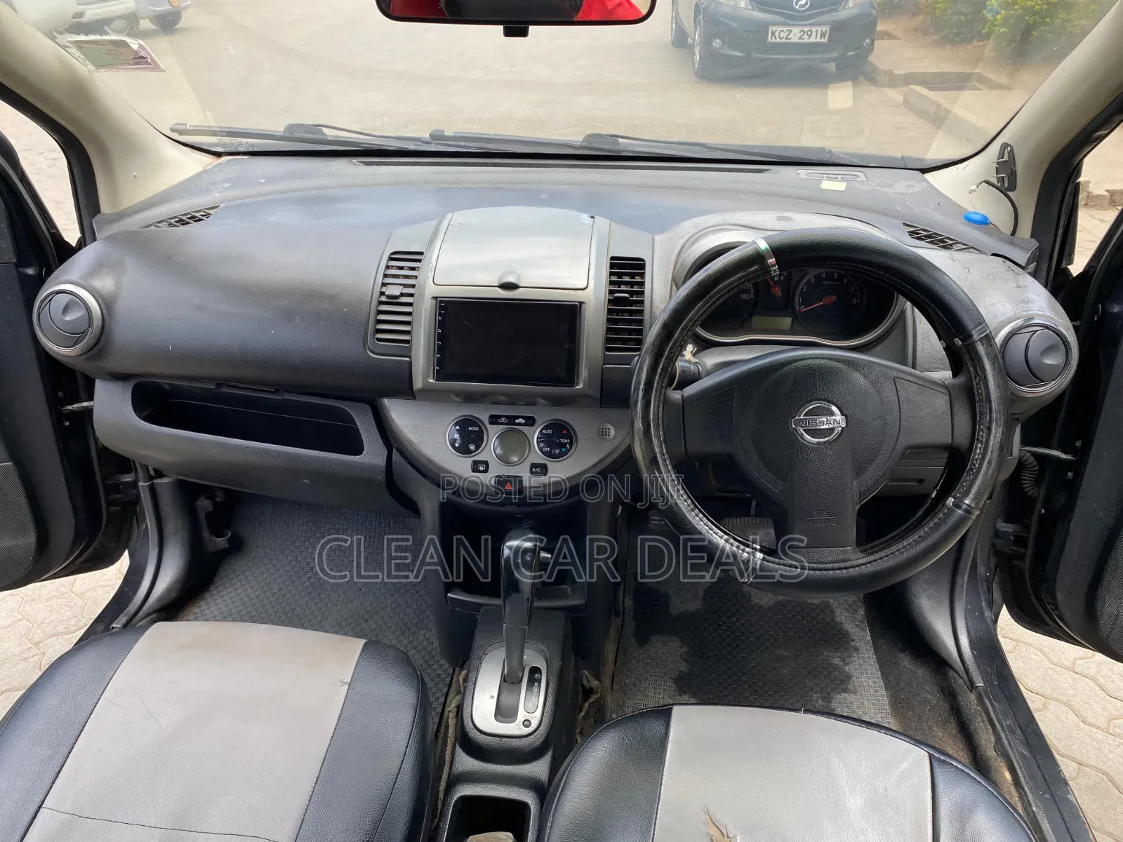 Nissan Note 2010 Black