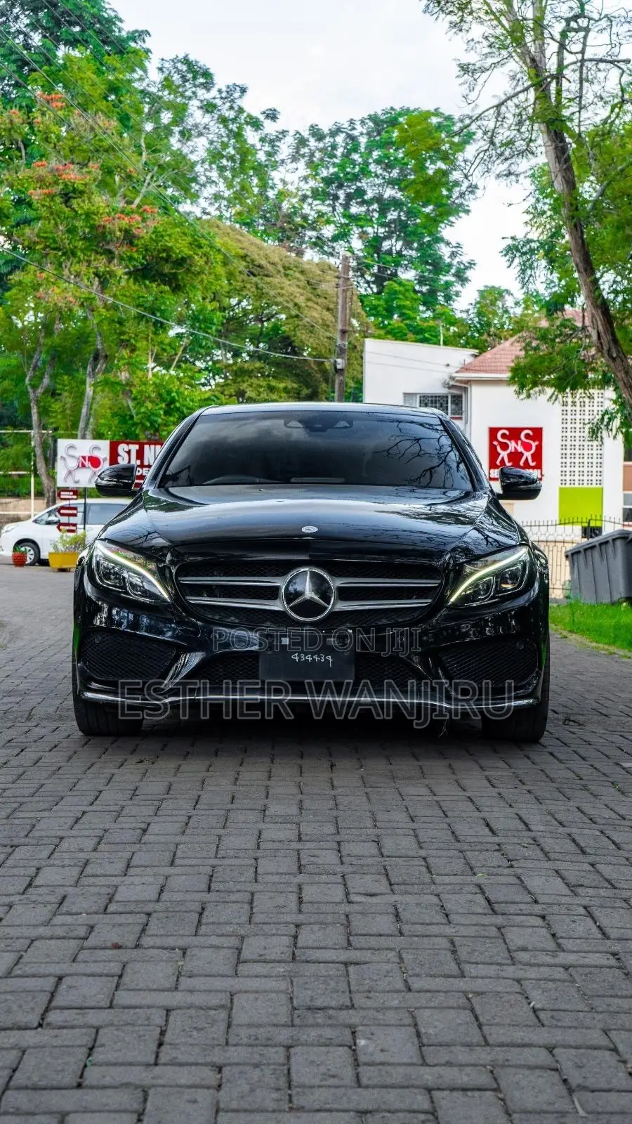 Mercedes-Benz C200 2016 Black
