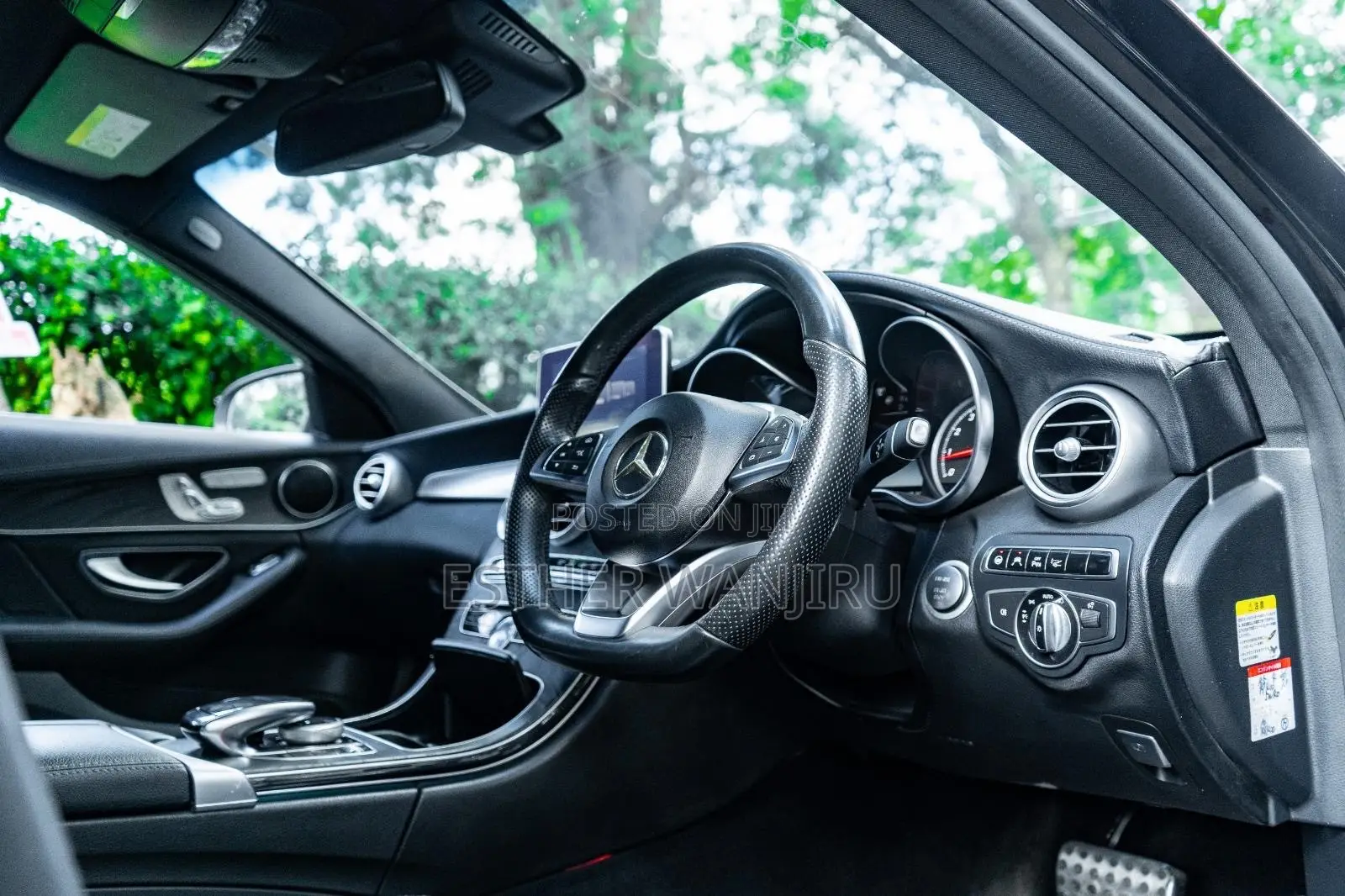 Mercedes-Benz C200 2016 Black