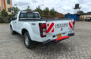 Isuzu D-MAX 2018 White
