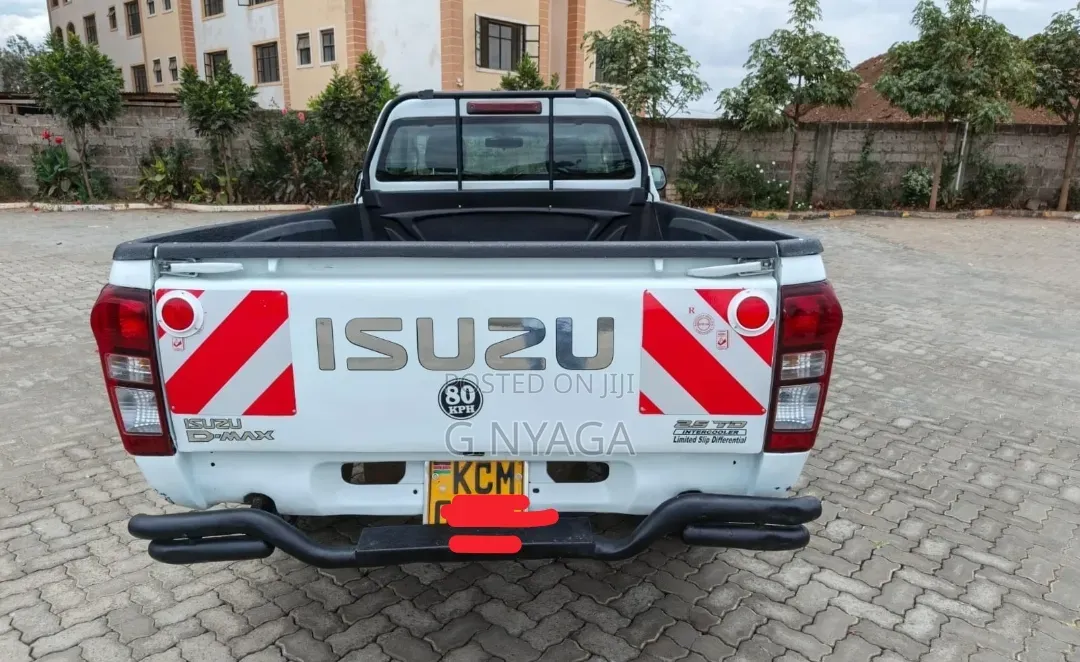Isuzu D-MAX 2018 White