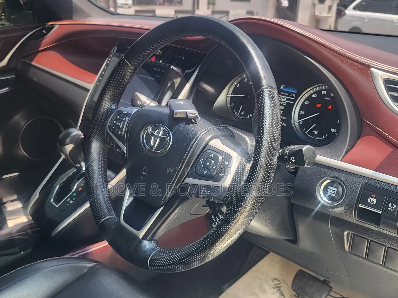 Toyota Harrier 2.0 4WD 2018 Silver
