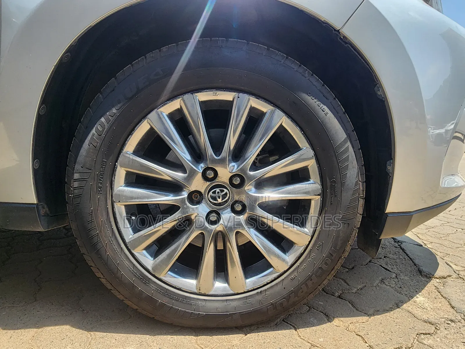 Toyota Harrier 2.0 4WD 2018 Silver