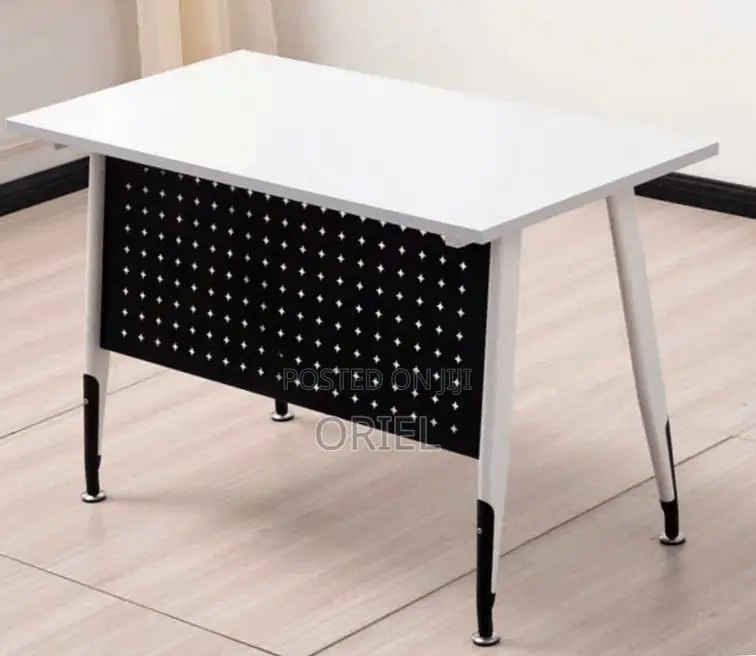 Office Table : Minimalistic Office Table
