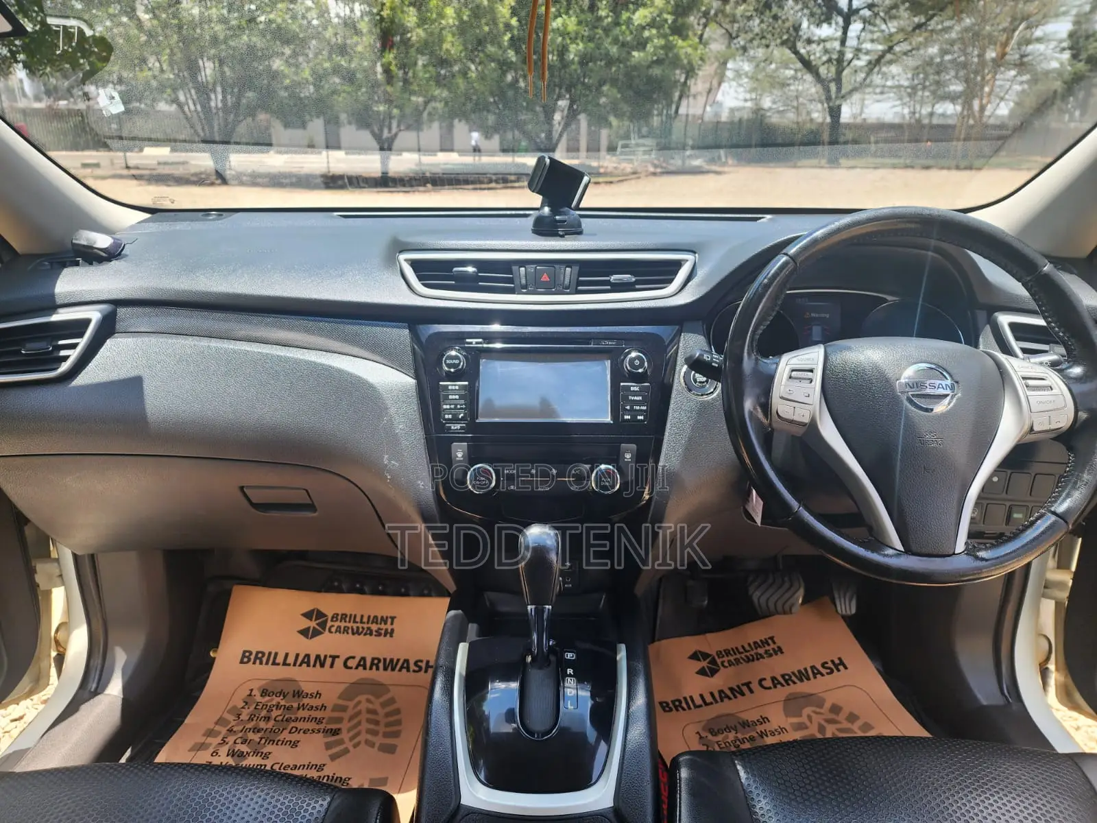 Nissan X-Trail 2.0 Petrol AWD 2014 White