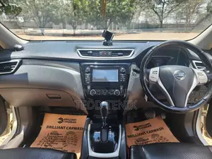 Nissan X-Trail 2.0 Petrol AWD 2014 White