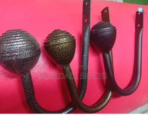 Strong and Durable Curtain Holders