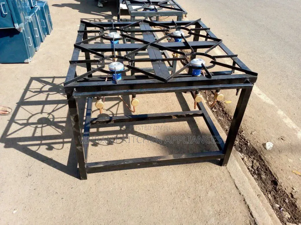 Four Burner Mild Steel Commercial Cooker