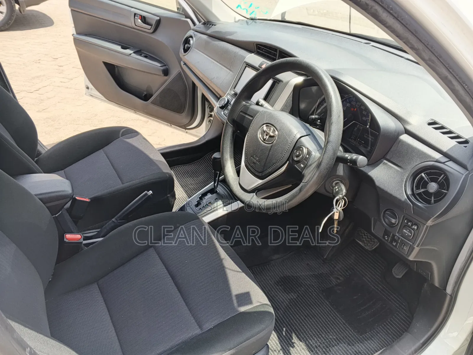 Toyota Corolla Fielder 2019 White