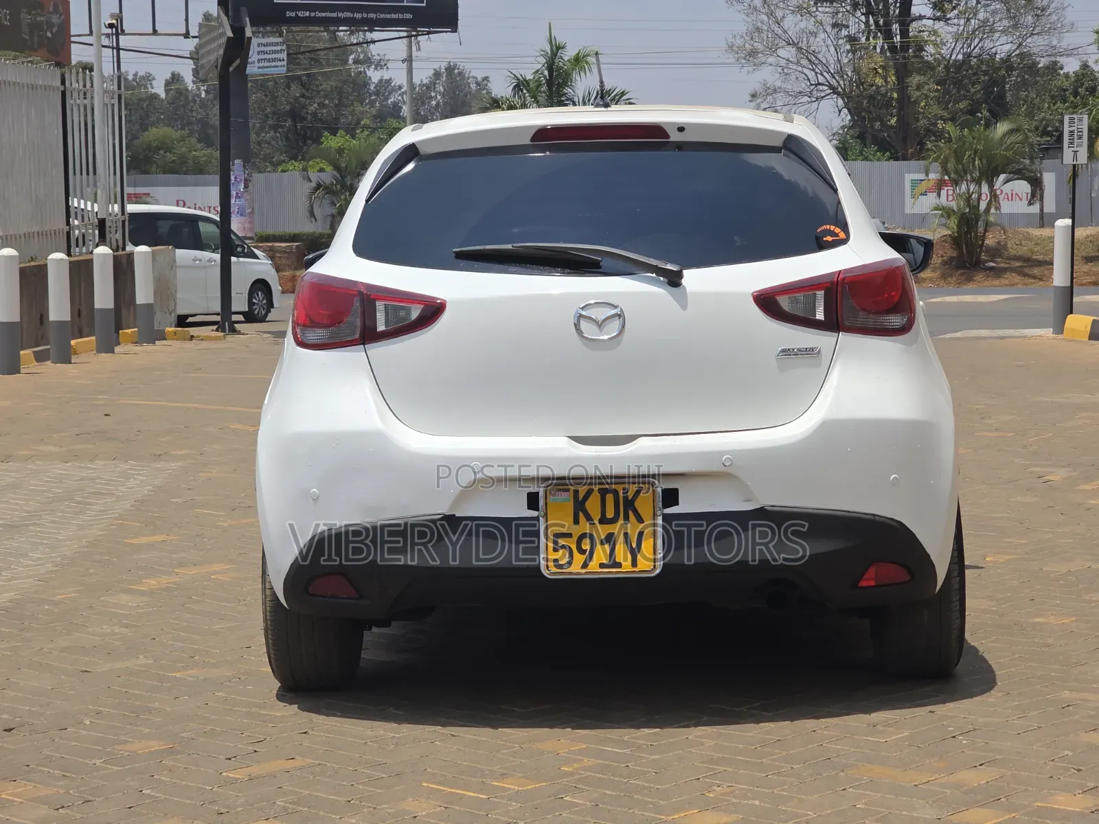 Mazda Demio 2015 White