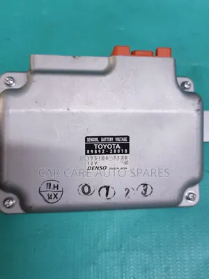 Battery Voltage Sensor Toyota Alphard/Estima