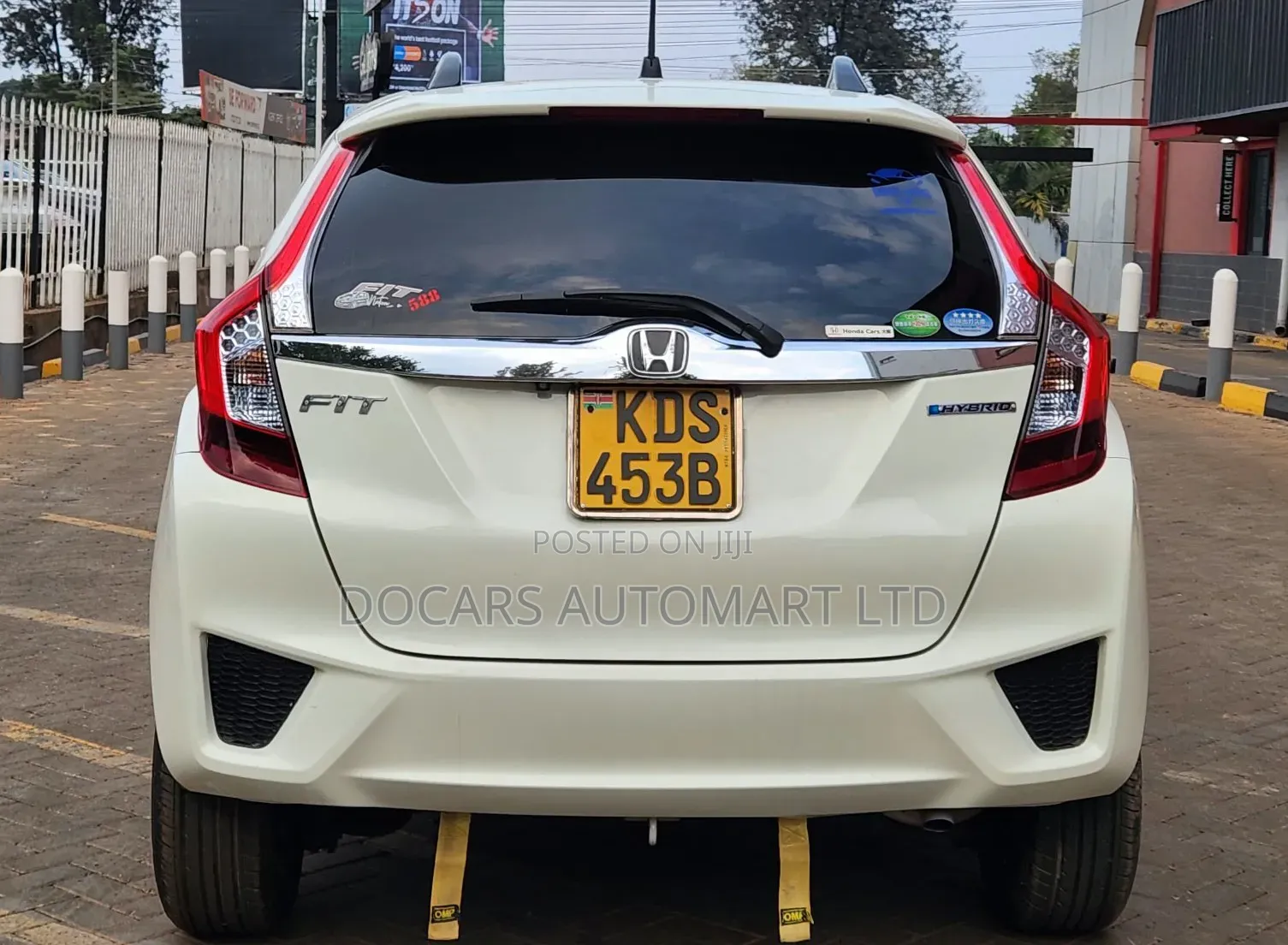 Honda Fit 2017 Pearl