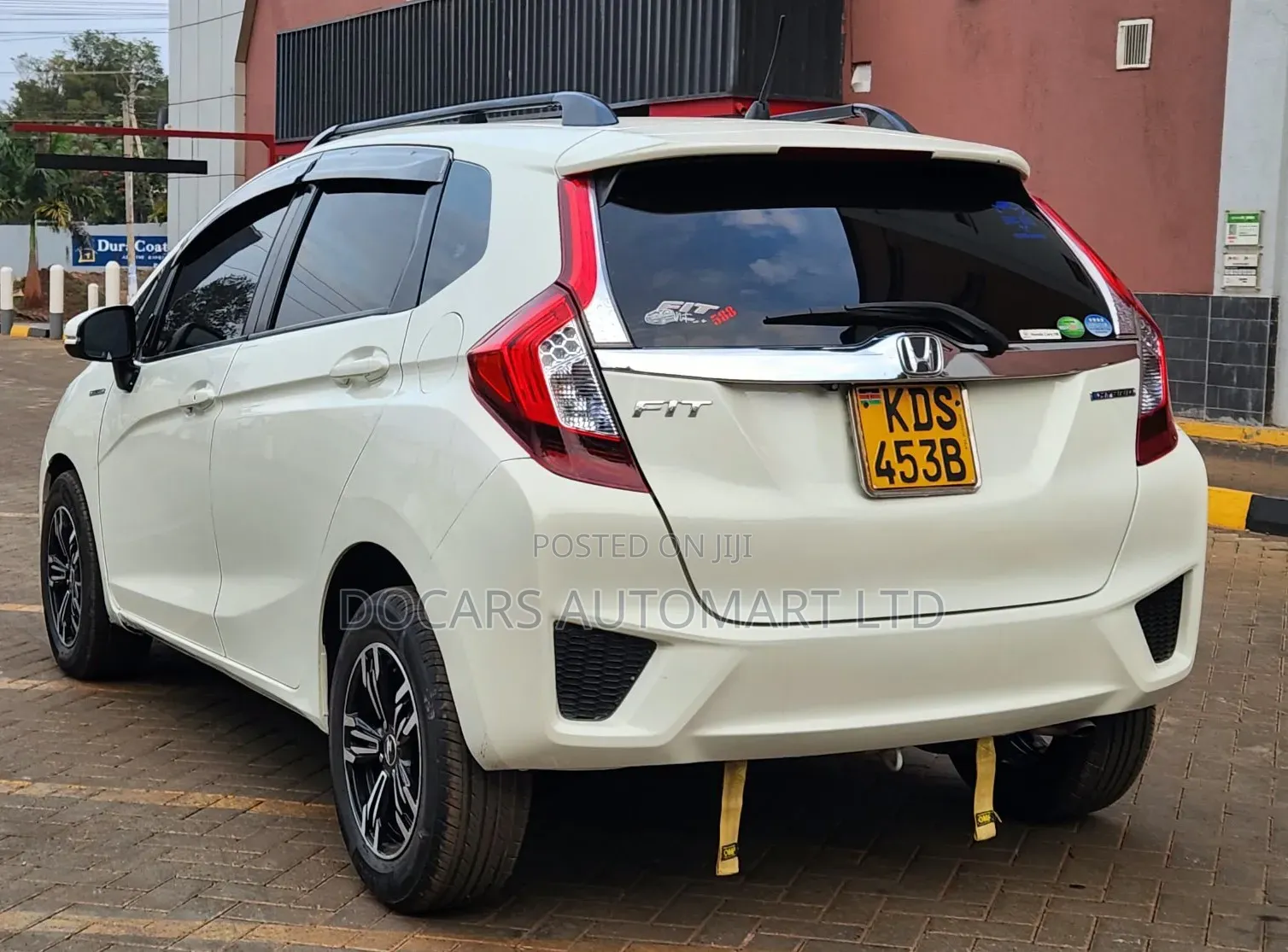 Honda Fit 2017 Pearl