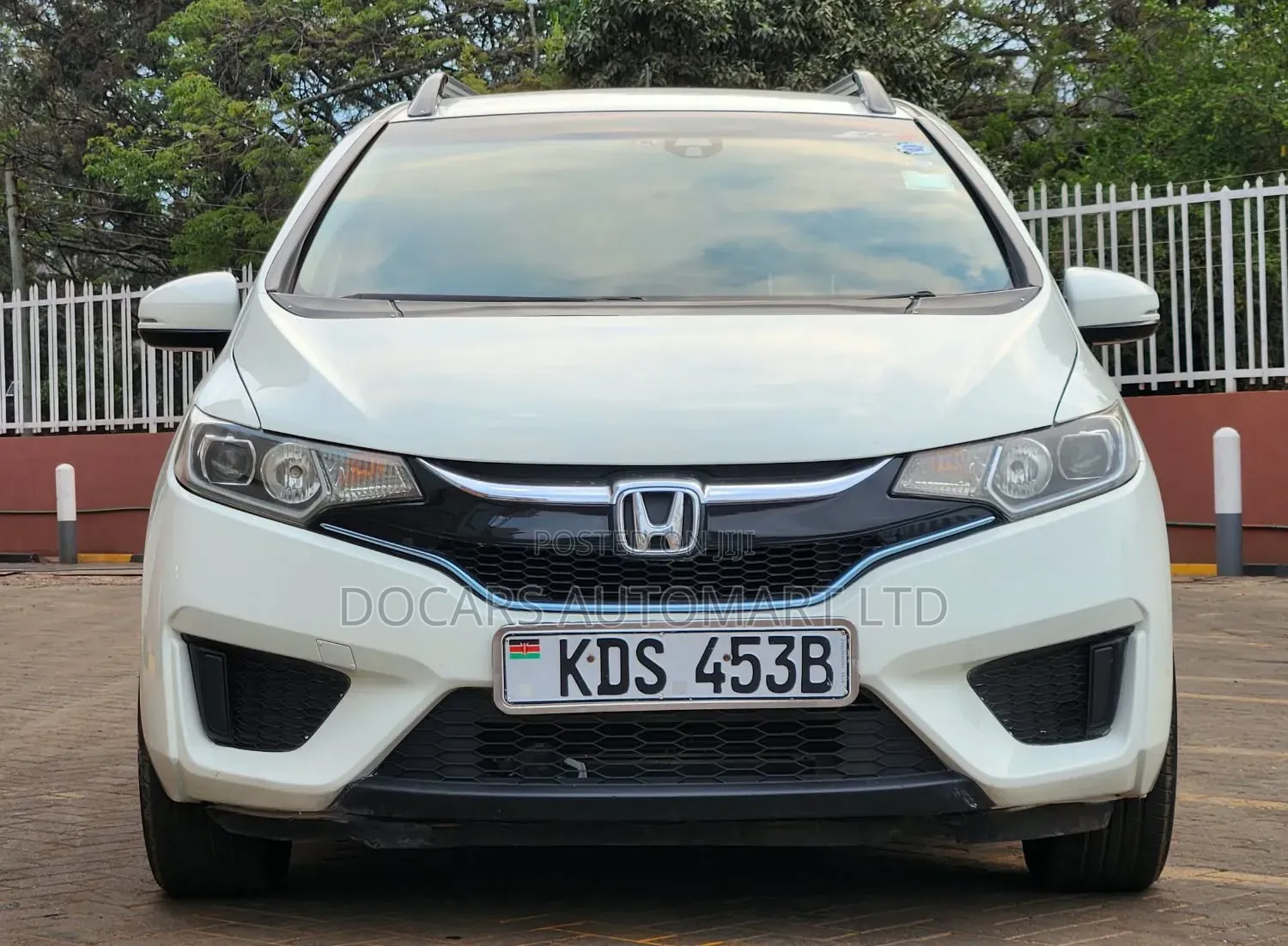 Honda Fit 2017 Pearl