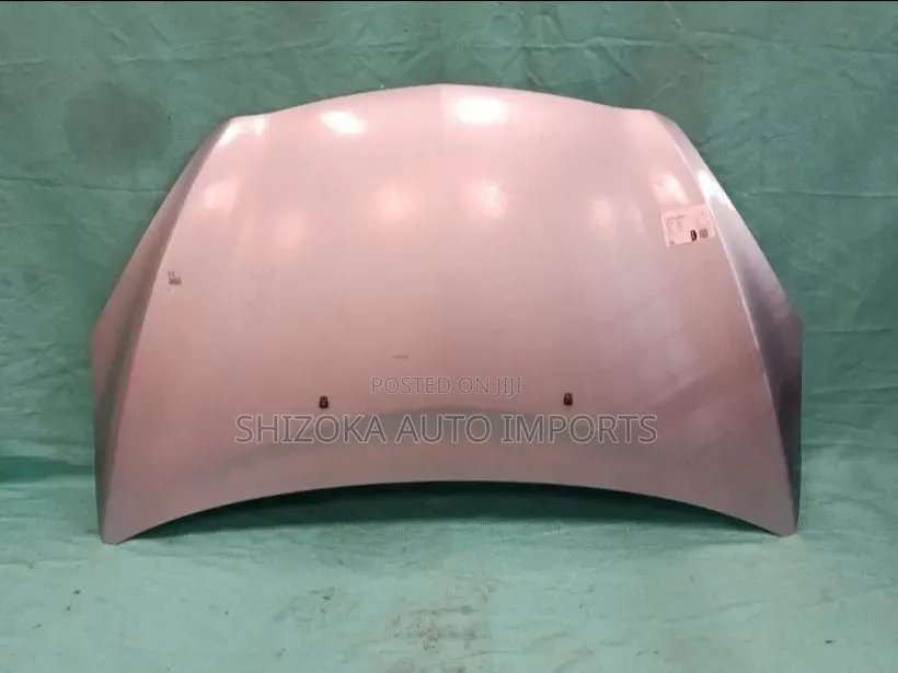 Bonnet Mazda Premacy Cwefw 2012