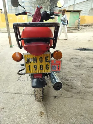 Bajaj Boxer 100 2024 Red