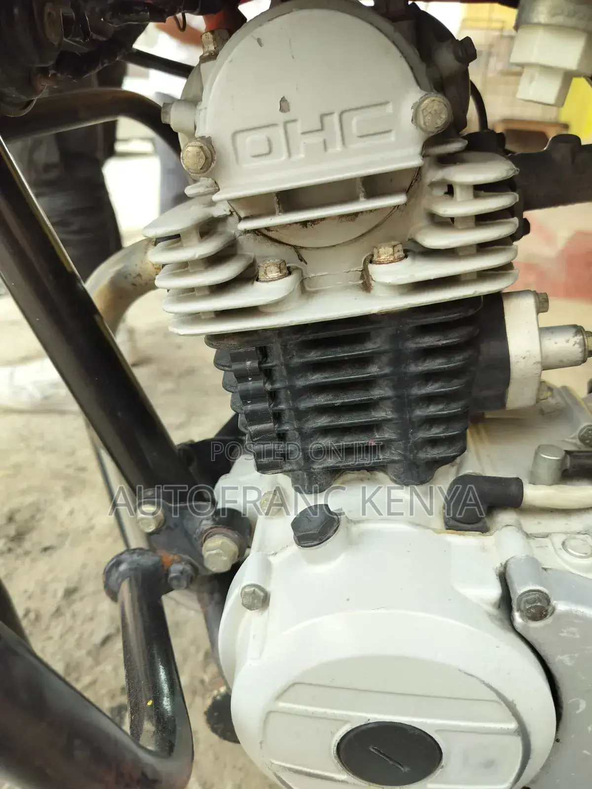 Bajaj Boxer 100 2024 Red